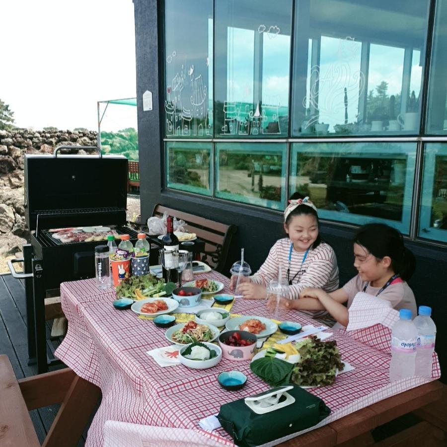 Hotel Amor Jeju Buitenkant foto