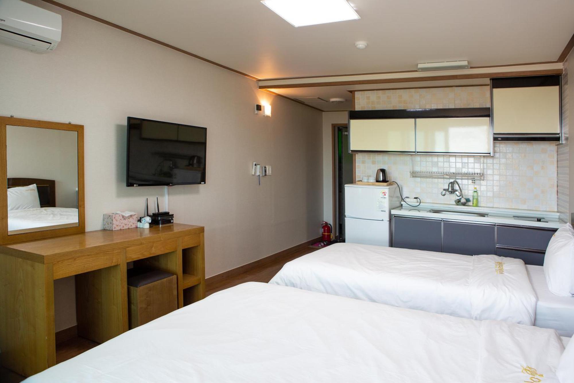 Hotel Amor Jeju Kamer foto