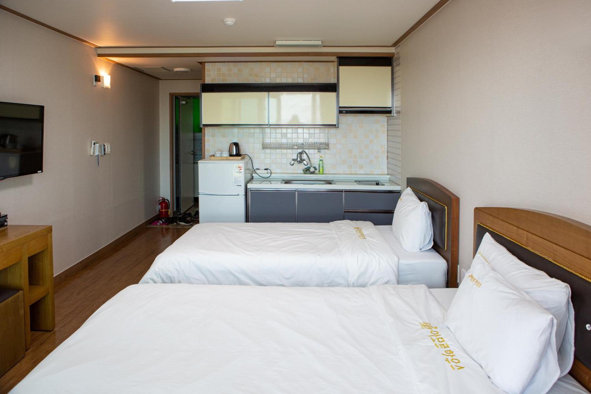 Hotel Amor Jeju Kamer foto